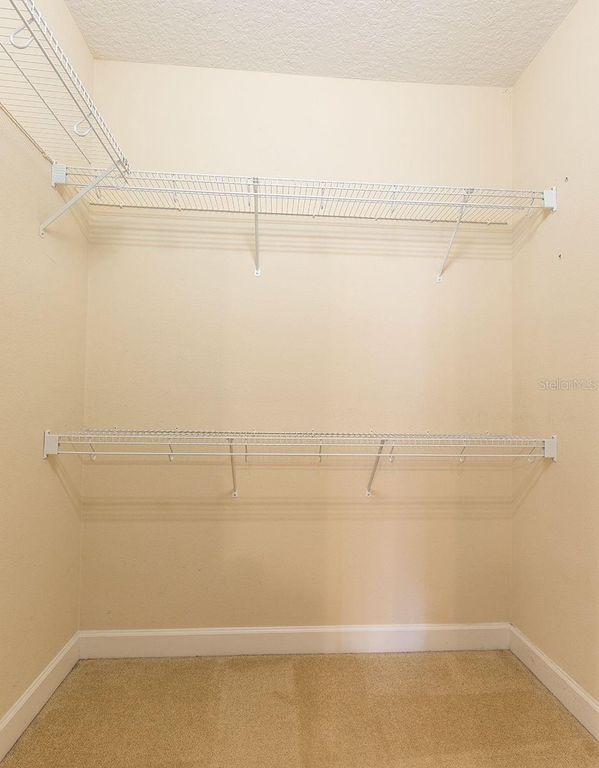 Image 20 of property listing at 2770 REGAL PINE TRAIL, Oviedo, FL 32766