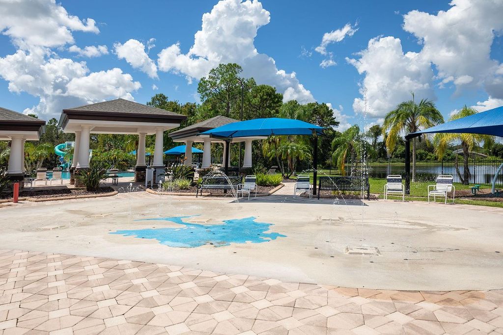 Image 33 of property listing at 2770 REGAL PINE TRAIL, Oviedo, FL 32766