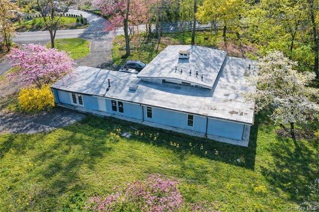 107A Wildwood Road, Great Neck, NY 11024