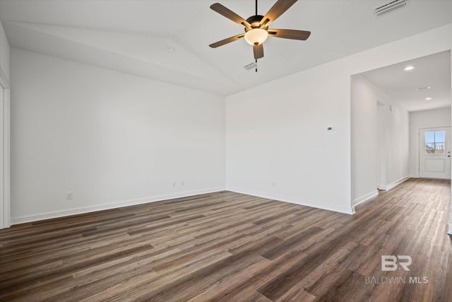 19617 Amberley Road, Robertsdale, AL 36567