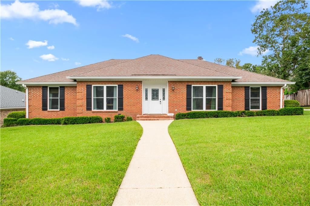 7240 Pine Station Road S, Mobile, AL 36695 — exterior