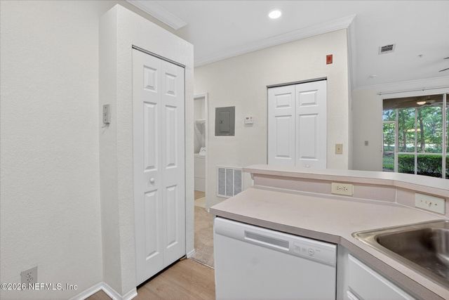 13810 SUTTON PARK Drive N 717, Jacksonville, FL 32224