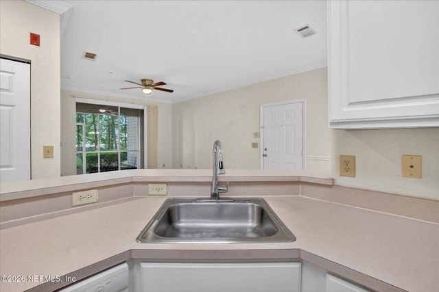 13810 SUTTON PARK Drive N 717, Jacksonville, FL 32224