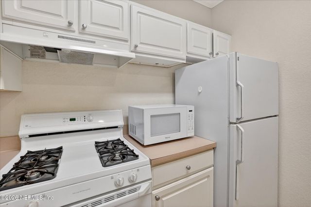 13810 SUTTON PARK Drive N 717, Jacksonville, FL 32224