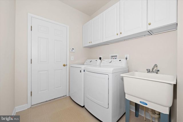 104 KITTANSET CT, Avondale, PA 19311