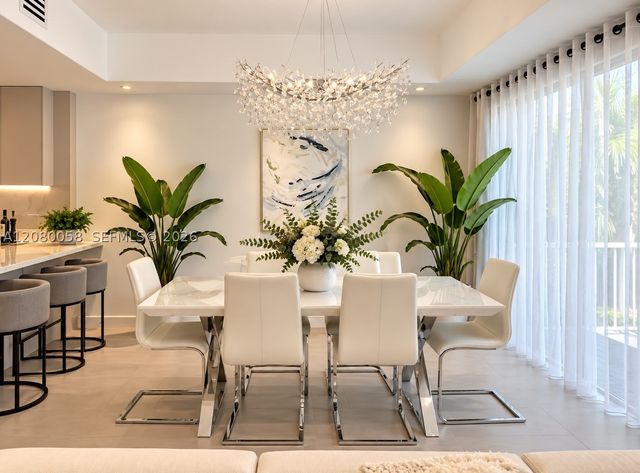 3123 NE 210th St, Aventura, FL 33180