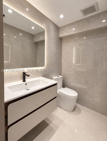 3123 NE 210th St, Aventura, FL 33180