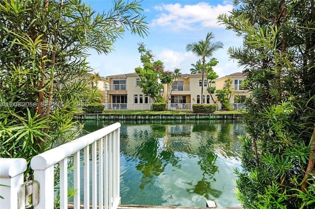 3123 NE 210th St, Aventura, FL 33180