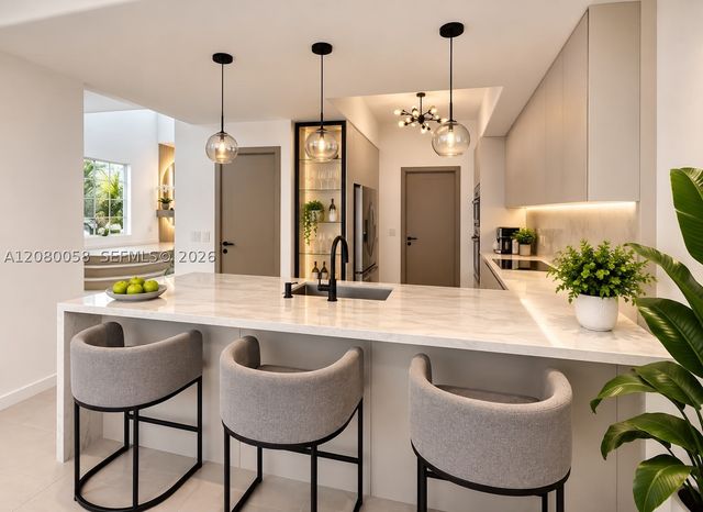 3123 NE 210th St, Aventura, FL 33180