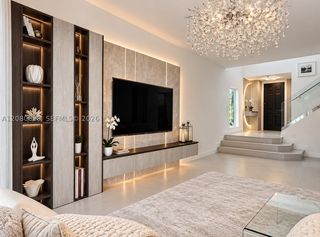 3123 NE 210th St, Aventura, FL 33180