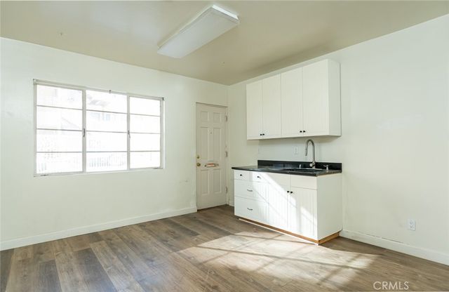 2028 Lake Avenue, Altadena, CA 91001