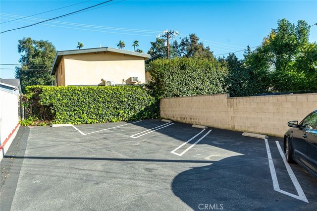 2028 Lake Avenue, Altadena, CA 91001