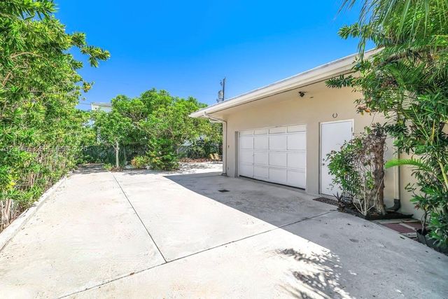 1826 Mckinley Street, Hollywood, FL 33020