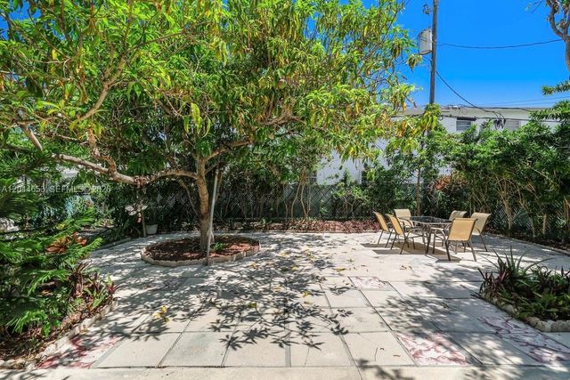 1826 Mckinley Street, Hollywood, FL 33020