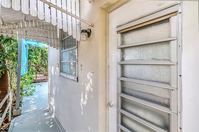 1826 Mckinley Street, Hollywood, FL 33020