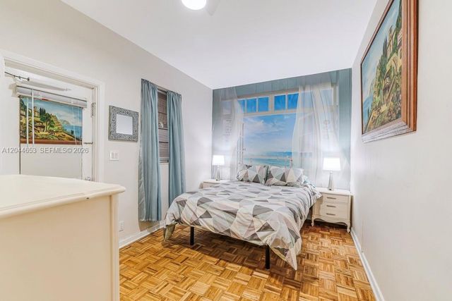1826 Mckinley Street, Hollywood, FL 33020