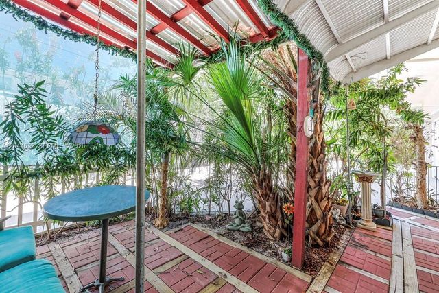 1826 Mckinley Street, Hollywood, FL 33020