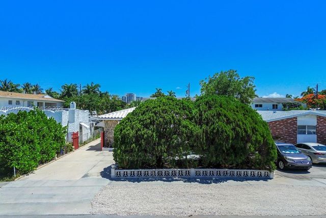 1826 Mckinley Street, Hollywood, FL 33020