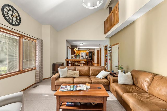 8904 Bradenton Road, Fort Wayne, IN 46835