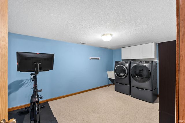 8904 Bradenton Road, Fort Wayne, IN 46835