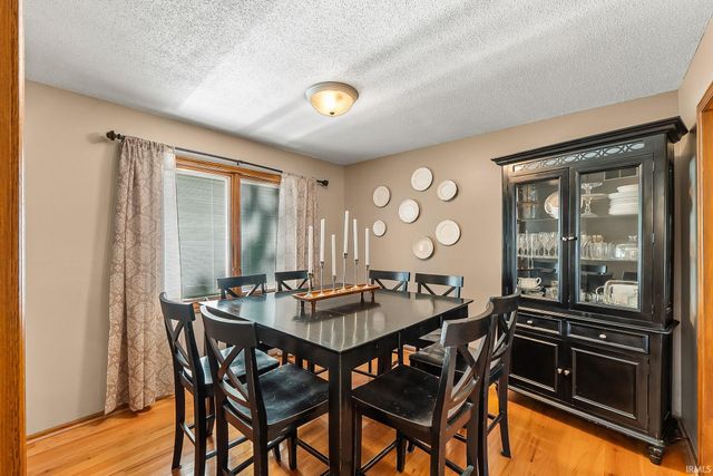 8904 Bradenton Road, Fort Wayne, IN 46835