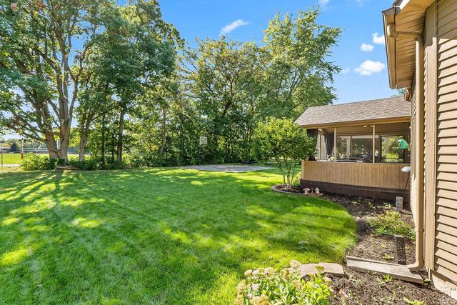 8904 Bradenton Road, Fort Wayne, IN 46835