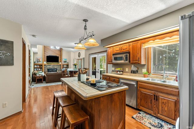 8904 Bradenton Road, Fort Wayne, IN 46835