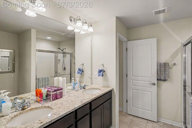 25811 Oberlin Boulevard, Novi, MI 48374