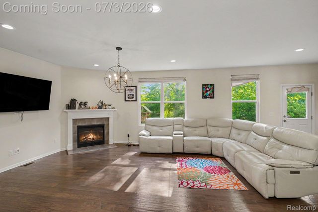 25811 Oberlin Boulevard, Novi, MI 48374