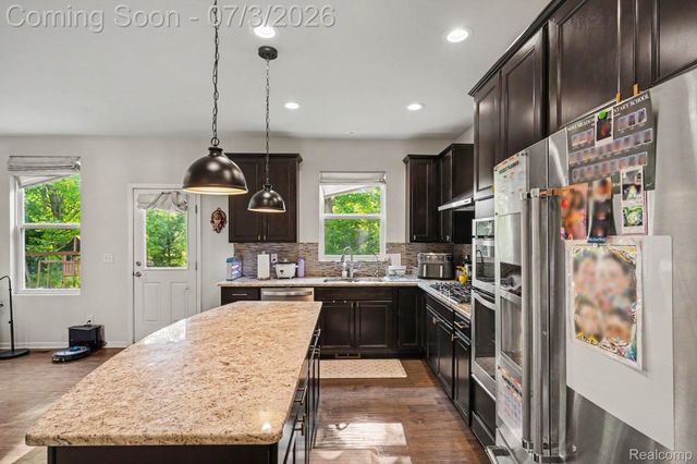 25811 Oberlin Boulevard, Novi, MI 48374