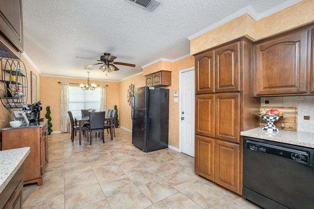 1128 Mason Drive, Hurst, TX 76053