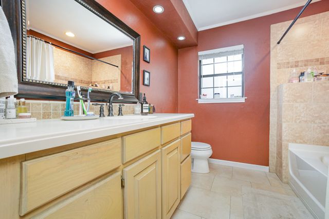 1128 Mason Drive, Hurst, TX 76053