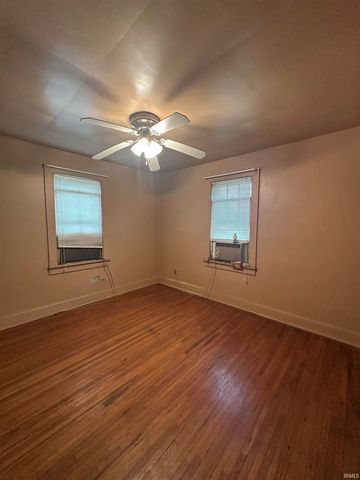 539 NE 9th Street, Linton, IN 47441