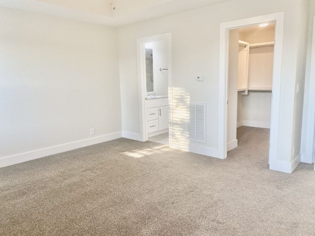 2126B Burns St, Nashville, TN 37216