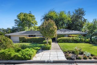 5672 N Ferger Avenue, Fresno, CA 93704