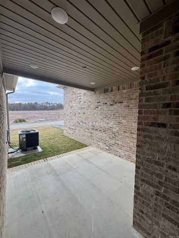 205 Edgewood Circle, Little Rock, AR 72223