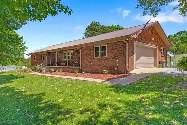 2065 Hwy 30, E, Athens, TN 37303