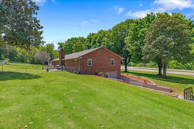 2065 Hwy 30, E, Athens, TN 37303
