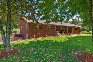 2065 Hwy 30, E, Athens, TN 37303