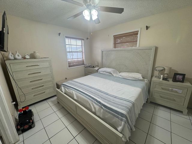966 Sumter Road E, West Palm Beach, FL 33415