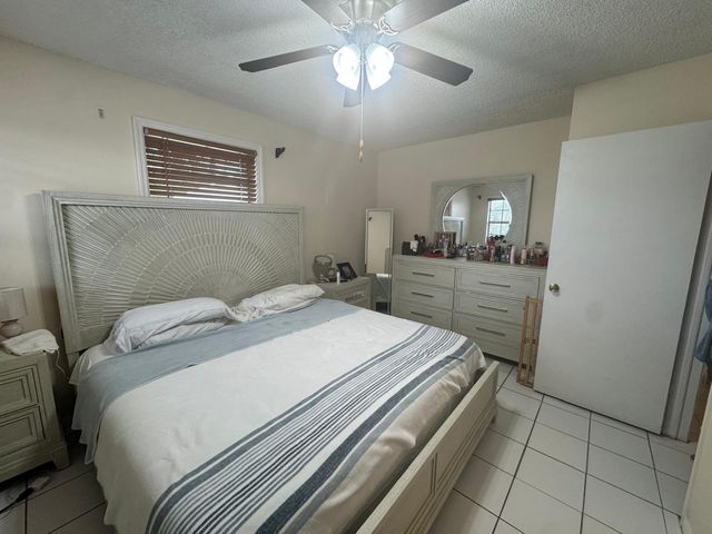 966 Sumter Road E, West Palm Beach, FL 33415