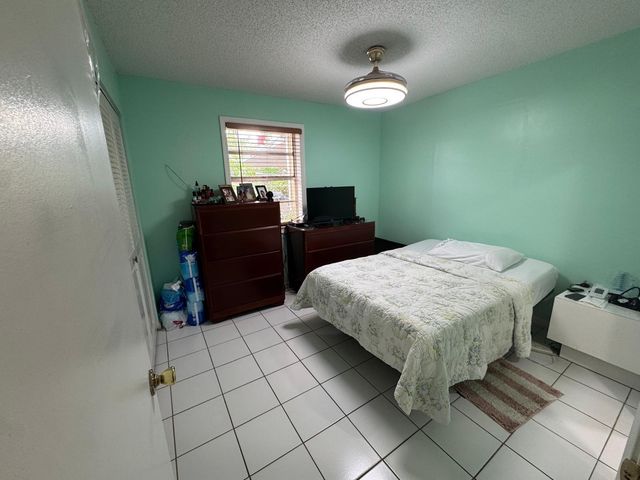 966 Sumter Road E, West Palm Beach, FL 33415