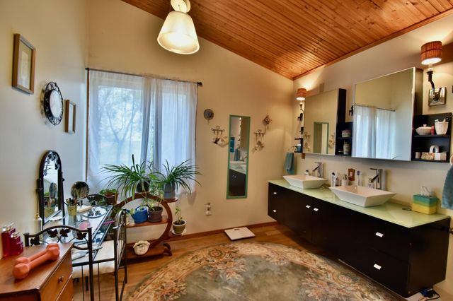 19375 573rd Avenue, Greenleaf Twp, MN 55355