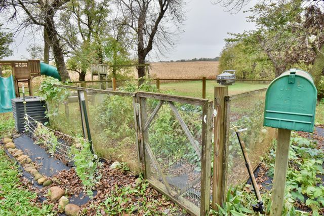 19375 573rd Avenue, Greenleaf Twp, MN 55355