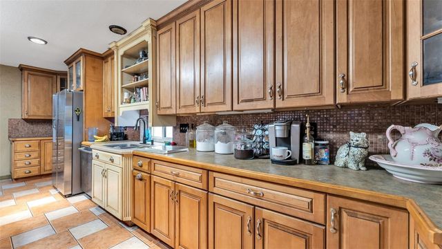 1121 OLD POLK CITY ROAD SW, Lakeland, FL 33809