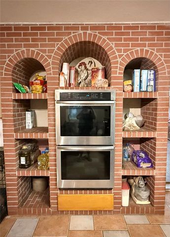 1121 OLD POLK CITY ROAD SW, Lakeland, FL 33809