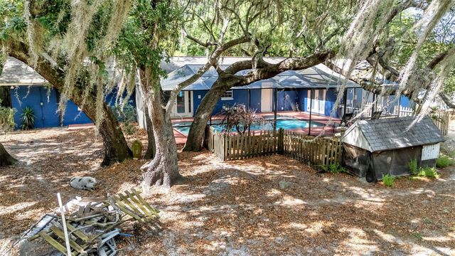 1121 OLD POLK CITY ROAD SW, Lakeland, FL 33809