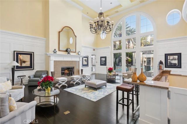 2202 Watermarke, Irvine, CA 92612