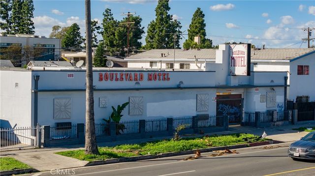 6919 S Figueroa, Los Angeles, CA 90003