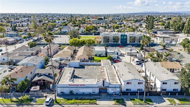 6919 S Figueroa, Los Angeles, CA 90003